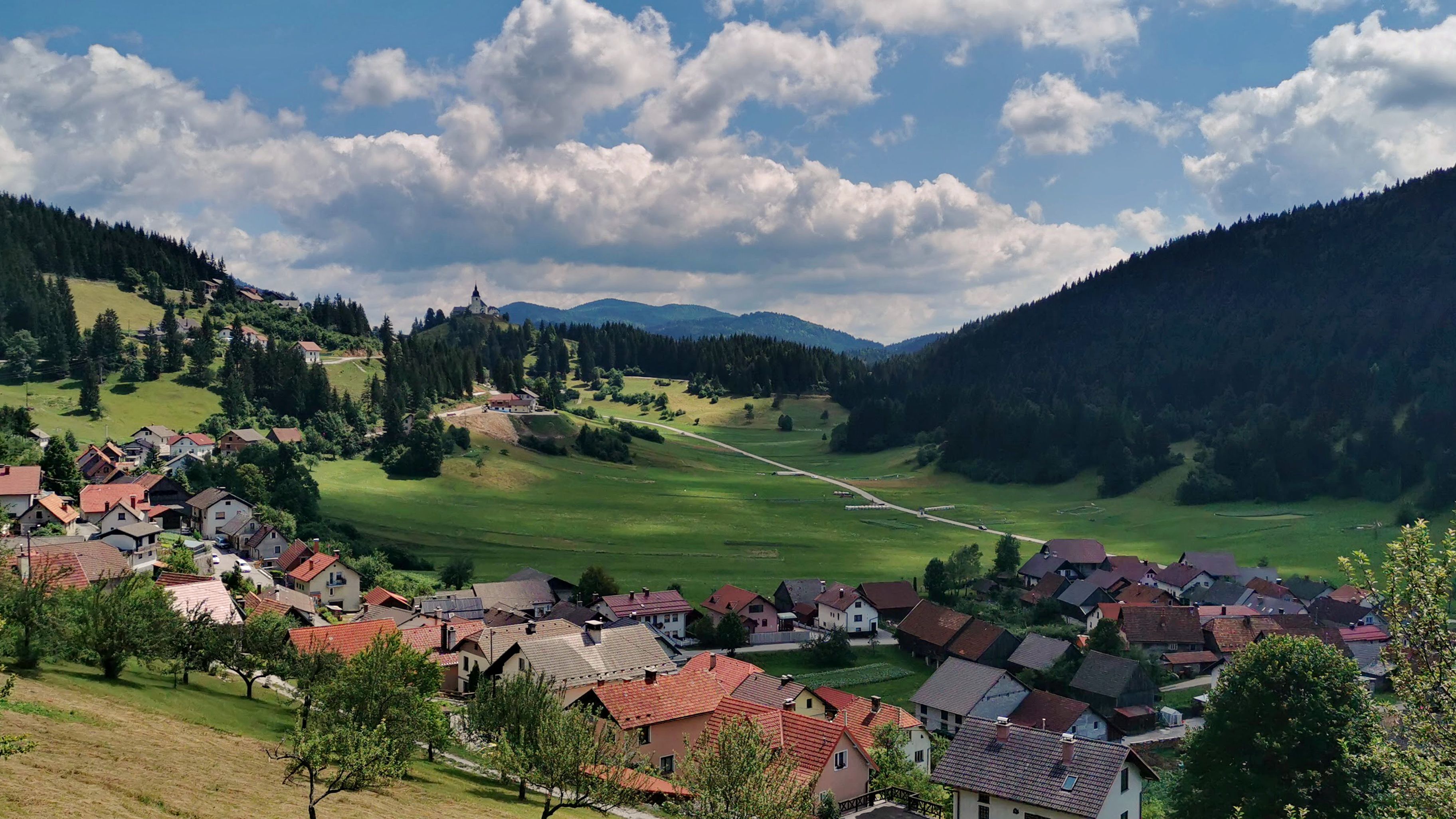Razgled na Retje in Hrib - Loški Potok